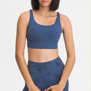 Soutien-gorge de sport sexy pour la gym, débardeur court avec torsion avant, séchage rapide, respirant et rembourré - Product Image 1