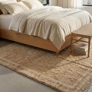 Exclusive Handmade Wool Area Rug Classic Floral Pattern Decorative Carpet for Living Room <b>Bedroom</b> Home Decor - Product Image 2
