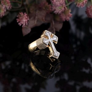 Bague Croix Tendance en Moissanite VVS, Argent Sterling 925, Faite à la Main, Sertissage Pavé, Plaqué Rhodium, Religieuse Chrétienne, Unisexe, Effet Glacé - Product Image 2