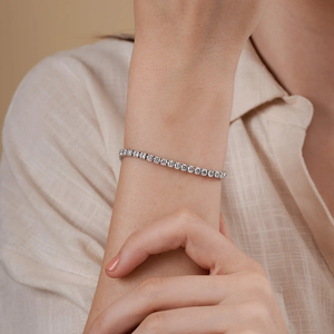 กำไลข้อมือเพชรเทนนิสทรงกลมเจียระไนแบบบริลเลียนท์ ได้รับการรับรองจากห้องปฏิบัติการ ความใสระดับ VVS2 ดีไซน์คลาสสิก สง่างาม หรูหรา - Product Image 1