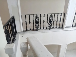 Rampe d'escalier en acier inoxydable de style victorien, résistante à la rouille, facile à assembler, taille personnalisable, garantie de 3 ans, finition exquise - Product Image 5