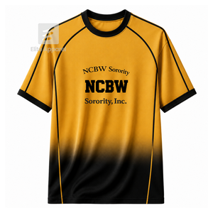 เสื้อฟุตบอลแบบกำหนดเองของกลุ่ม NCBW แขนสั้น มีโลโก้ด้านหน้า สีดำไล่เฉดสีทอง เสื้อโพลีเอสเตอร์ระบายอากาศได้ดี - Product Image 1