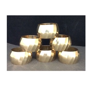 Elegant Metal Napkin Ring Holder with Polished Finish for Luxury Wedding Dining and Restaurant <b>Table</b> Presentation - Product Image 6