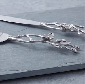 <b>Cheese</b> <b>Knives</b> <b>Set</b> With White Orchid Handle Luxury Design Utensils Elegant Silverware Perfect For Dining Weddings And Kitchen - Product Image 3