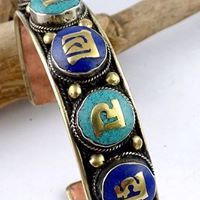 กำไลทองแดงพร้อมชุดสวดมนต์ทางศาสนา - Product Image 4