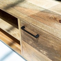 Meuble TV en bois Vandana Novara Mira à 2 portes, console de divertissement minimaliste en bois massif moderne