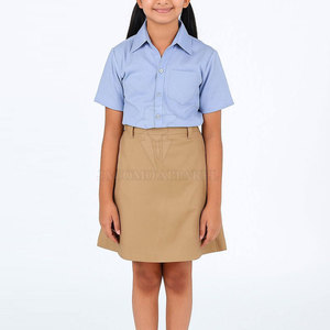 Ensemble d'uniformes scolaires en tissu mélangé de coton de haute qualité pour enfants, avec des matériaux durables et confortables pour un usage quotidien. - Product Image 3
