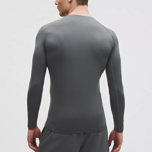 เสื้อรัดรูปแขนยาวสำหรับผู้ชาย คอสูง แห้งเร็ว ผลิตจากผ้าสแปนเด็กซ์/โพลีเอสเตอร์ ป้องกันแบคทีเรีย สำหรับโรงงาน - Product Image 3
