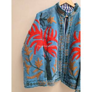 Wholesale Hand-Stitched <b>Quilted</b> <b>Jacket</b> Stand Collar Velvet Suzani Embroidery Floral <b>Pattern</b> Two Side Pockets Quick Dry - Product Image 2