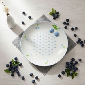 Plato de Porcelana Fina de Primera Calidad 3460986C-25, Nuevo, con Estampado de Arándanos Claros y Puntos - Product Image 1