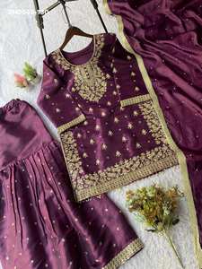 Vêtements ethniques attrayants de qualité supérieure GMY SILK avec broderie de sequins, ensemble Sharara, haut et dupatta, fournisseur d'Inde. - Product Image 5