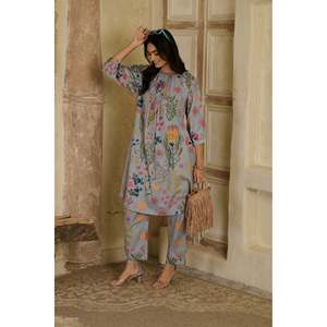 Ensemble Kurta pour femme The Quince Life Misty Grey Meadows, taille S, vêtements traditionnels élégants - Product Image 3