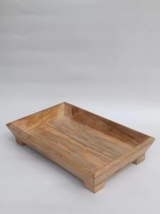 Plateau rectangulaire en bois au design moderne, finition naturelle avec base surélevée, plateaux décoratifs - Product Image 5