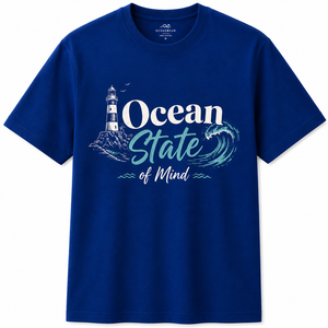 เสื้อยืดแขนสั้นสีกรมท่าสำหรับผู้ชาย Ocean State Mind คอกลม ทรงปกติ พิมพ์ลายดิจิตอลด้านหน้า สไตล์ลำลอง ผ้าฝ้ายเจอร์ซีย์ 100% เป็นมิตรกับสิ่งแวดล้อม - Product Image 1