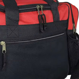 Bolsa Deportiva Premium con Diseño de Logotipo Personalizado, Estilo de Vida Activo y Rutina de Entrenamiento Regular - Product Image 5