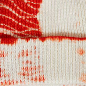 Bonnet en polaire Sherpa épais tricoté pour femmes, avec blocs de couleur et dégradé Tie-Dye, doublure polaire, collection 2026 - Product Image 2