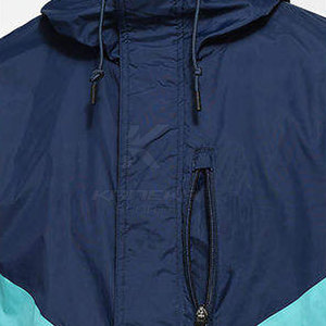 Veste de pluie décontractée à capuche pour homme avec logo frontal, respirante et écologique, 100 % polyester - Product Image 5
