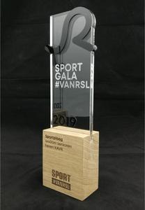 Trofeo personalizado de acrílico y madera, Premio híbrido elegante para reconocimiento corporativo, eventos y celebraciones de hitos - Product Image 6