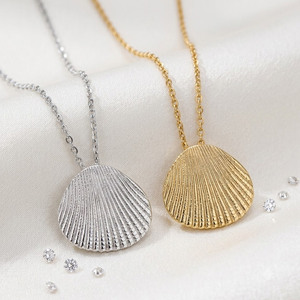 สร้อยคอจี้เปลือกหอยเคลือบทอง 18K รูปทรงเปลือกโลหะสำหรับผู้หญิง - Product Image 1