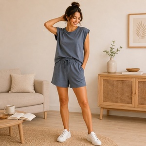 Ensemble de pyjama en jersey de coton et élasthanne respirant pour femmes, avec short, style simple, pour l'été - Product Image 1