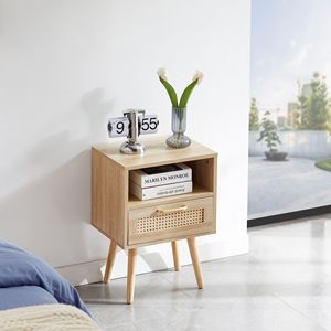 Tavolino Moderno in Rattan da 40 cm con Cassetto e Gambe in Legno Massello, Comodino e Tavolino Laterale Naturale per Camera da Letto o Soggiorno - Product Image 1
