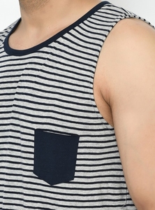 Camiseta sin mangas a rayas para hombre, cuello redondo, informal, de punto, de algodón, transpirable, con bolsillo - Product Image 3