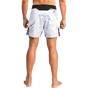 Shorts MMA personnalisés de qualité supérieure, sublimés, professionnels, pour adultes, entraînement et compétition, shorts de combat MMA pour hommes adultes - Product Image 3