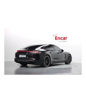 Edición Platino para Porsche Panamera 2.9 AWD Modelo Octubre 2023 con 38,723 km, Volante a la Izquierda, Asientos de Cuero, Cámara Trasera - Product Image 2