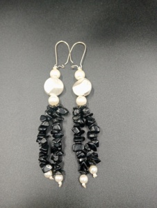 Amaira Jewels Butterfly Drop <b>Earrings</b> Gold Plated <b>Red</b> Beads Black Chips Freshwater Pearl Minimalist Women's Dangle Party - Product Image 3