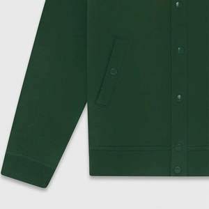 เสื้อแจ็คเก็ตวาร์ซิตี้ผู้ชาย สีเขียวเข้ม ผ้าฟลีซ คอตั้ง สวมใส่สบาย ทรงปกติ ผ้าถักโพลีเอสเตอร์ สีพื้น ปิดด้วยซิป เหมาะสำหรับฤดูหนาว - Product Image 5