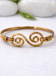 Handmade <b>Copper</b> Wire Wrapped <b>Bangle</b>: Rustic Hammered Boho Bracelet - Product Image 3