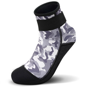 Nouvelle Arrivée 2026 Chaussettes Unisexe en Néoprène à Semelle Souple, Ajustement Fin et Durable, Design Tendance, pour Sports Nautiques, Surf et Plage - Product Image 3