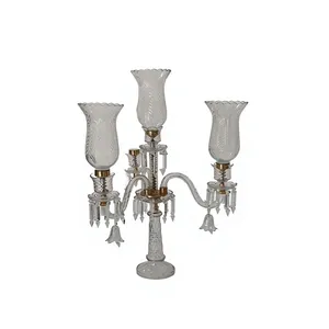 Candélabre en cristal Ashok International à trois bras coniques, en verre transparent, fait main, de haute qualité, décoration d'intérieur durable - Product Image 1