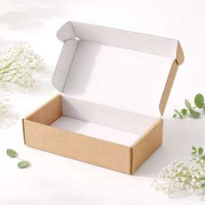 Caja de Regalo Premium para Calcetines Boxit.pk, Fabricada con Papel Corrugado Biodegradable, con Laminado Mate, Papel Dorado y Relieve - Product Image 1
