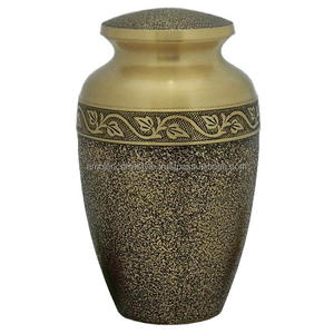 Urna de cremación de latón macizo hecha a mano con estilo de vida ambiental, diseño americano moderno para funerales de adultos, alta calidad y estilo - Product Image 4