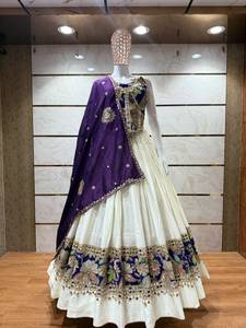 Ensemble Lehenga Choli pour femmes, pur coton, brodé, réversible, tenue de fête, pour mariage et Diwali - Product Image 3