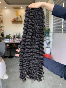 Extension de tissage de cheveux Remy vietnamiens non transformés 100% Curly Jerry Curls Grade de trame unique - Product Image 3