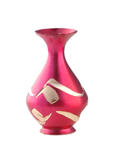 Vase en métal rouge avec motif doré en relief, forme irrégulière, art populaire, décoration d'intérieur, finition émaillée sculptée à la main - Product Image 6