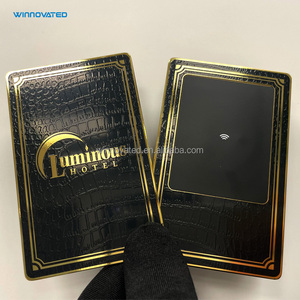 Tarjeta <span class=keywords><strong>de</strong></span> Membresía VIP <span class=keywords><strong>de</strong></span> Metal Personalizada con NFC y Baño <span class=keywords><strong>de</strong></span> Oro - Product Image 4