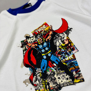 Camiseta Personalizada con Estampado Gráfico de Thor, 100% Algodón Tejido, Cuello en Contraste, Estilo Vintage Urbano - Product Image 2