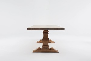 Elegante Mesa de Comedor Rectangular Moderna de Madera de Teca Sólida con Patas de Pedestal Torneadas, Acabado Natural Cálido para Comedor - Product Image 3