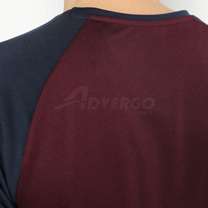 เสื้อยืดดีไซน์ล่าสุด ผ้าฝ้าย 100% สำหรับผู้ชาย สวมใส่สบายๆ สีตามสั่ง ทรงหลวม พิมพ์ลาย พร้อมโลโก้ตามสั่ง - Product Image 6