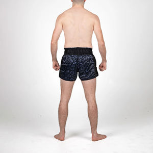 Shorts d'entraînement d'arts martiaux personnalisés en satin de Muay Thai, sublimation, 100% polyester, séchage rapide, respirant - Product Image 6