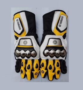 ถุงมือหนังสำหรับขี่มอเตอร์ไซค์ยามาฮ่าสำหรับผู้ชาย – ถุงมือขี่มอเตอร์ไซค์แบบมีรูระบายอากาศพร้อมแผ่นป้องกันข้อศอกแบบแข็ง - Product Image 2