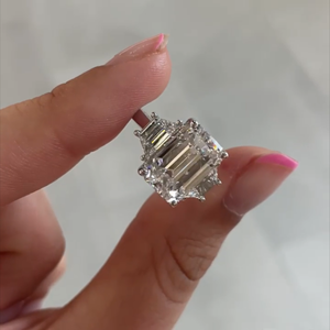 Emerald Cut Lab-Grown <b>Diamond</b> Engagement Wedding <b>Ring</b> 1 Carat Yellow Gold 14k Luxury IGI Certified Party - Product Image 6