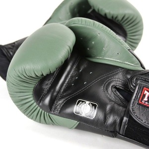 Gants de boxe d'entraînement et de sparring pour jumeaux, en cuir de vachette véritable, de haute qualité, dernier design, fabriqués sur mesure pour les arts martiaux et le MMA - Product Image 3