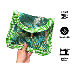 Pochette cosmétique matelassée à rayures vertes avec bordure à volants, imprimé animal tropical, style bohème, pochette portable, fermeture magnétique - Product Image 3