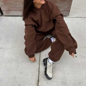 Ensemble de survêtement marron oversize pour femme, sweat à capuche ample et pantalon de jogging baggy, tenue de détente en molleton doux deux pièces - Product Image 6