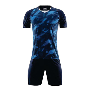 ชุดฟุตบอลชาย เสื้อแข่ง 100% โพลีเอสเตอร์ แขนสั้น สำหรับฤดูหนาว แบบซับลิเมชั่น สั่งทำได้ ขายส่ง คุณภาพสูง ชุดฟุตบอล 2026 - Product Image 2