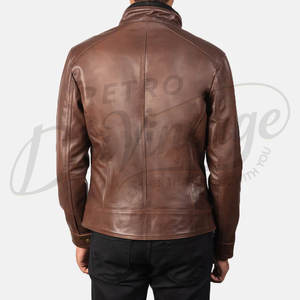 Chaqueta de Cuero Genuino Acolchada con Diamantes Color Borgoña para Hombre, Corte Entallado, Estilo Motero, Cuello Alto, Abrigo Elegante de Invierno - Product Image 2